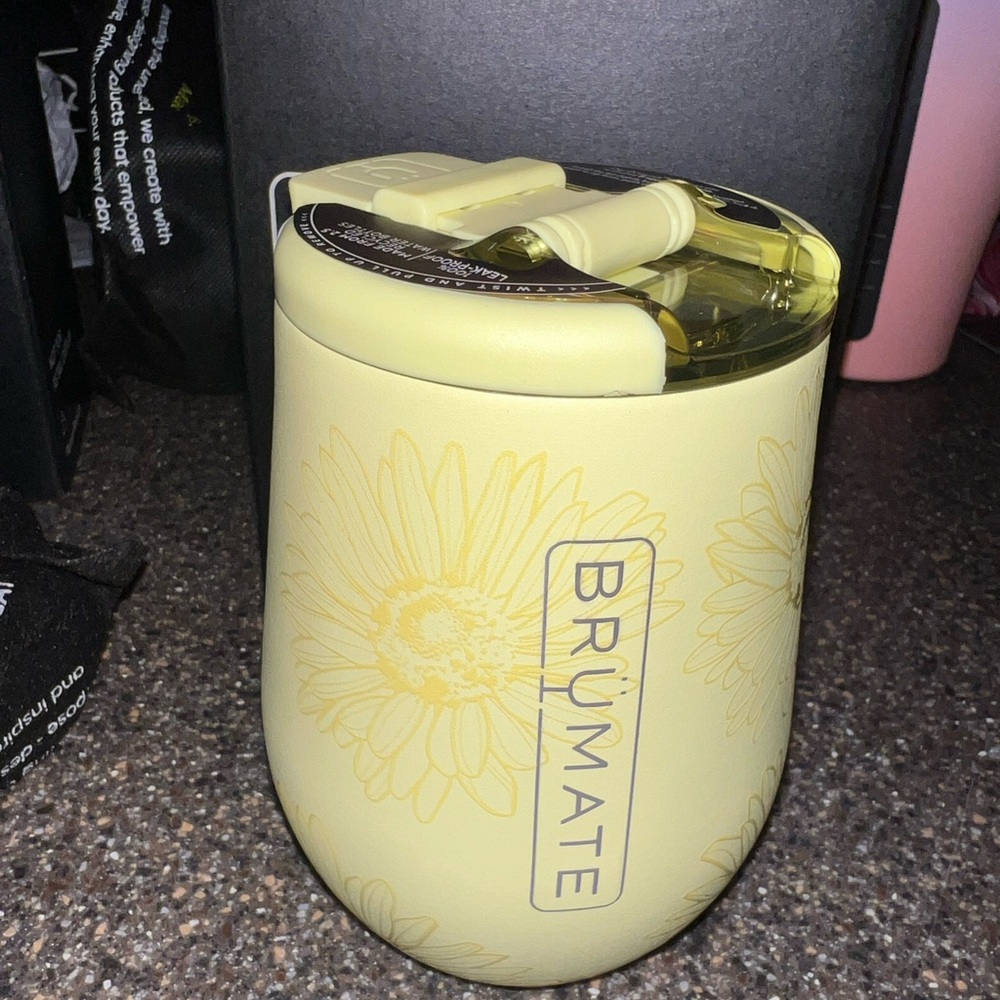 BrüMate Uncork’d Citrus Daisy *SOLD OUT*